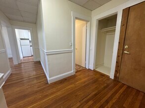 386 Riverway, Unit #3 in Boston, MA - Building Photo - Building Photo