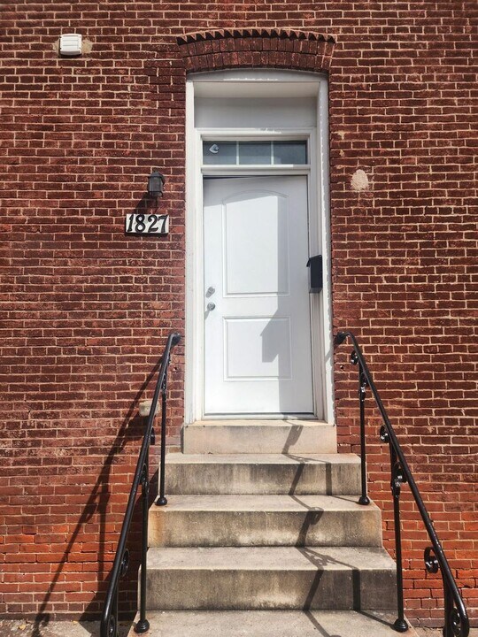 1827 McCulloh St in Baltimore, MD - Building Photo