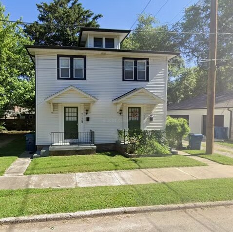 property at 714 E 50th St