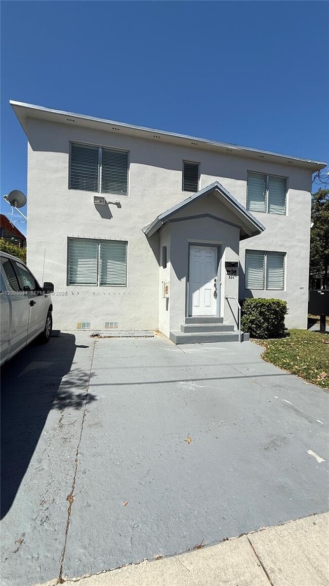 534 SW 6th Ct in Miami, FL - Building Photo - Building Photo