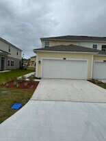 586 Coastline Wy in St. Augustine, FL - Building Photo