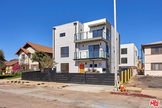 4507 Lomita St in Los Angeles, CA - Building Photo - Building Photo