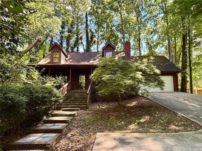 property at 2572 Marcia Dr SW
