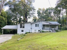 418 Holly Dr SE in Atlanta, GA - Building Photo