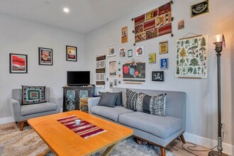 1626 Fourth St in Livermore, CA - Building Photo - Building Photo