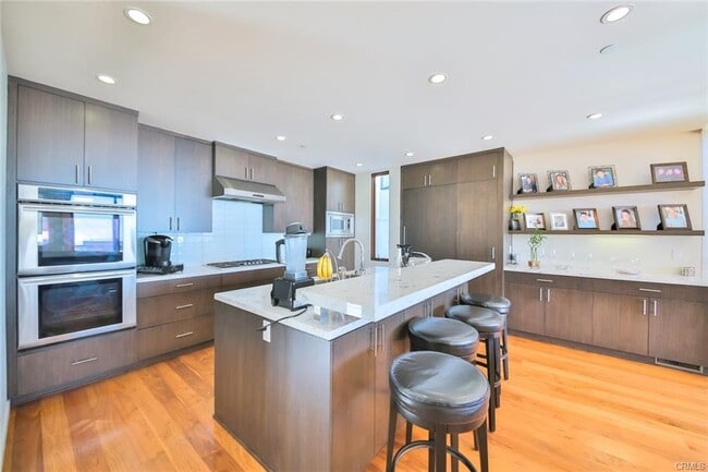 property at 104 Manhattan Ave