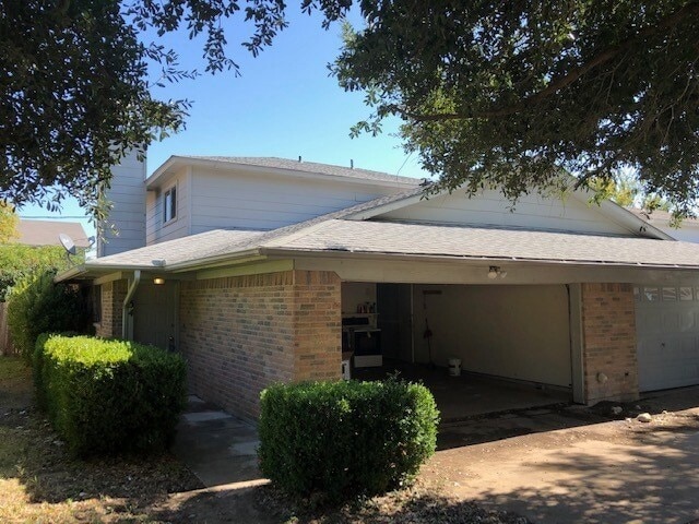 734 Lariat Ln in White Settlement, TX - Building Photo - Building Photo