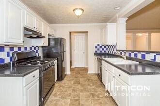 1440 Brookdale Dr in Sugar Hill, GA - Building Photo - Building Photo