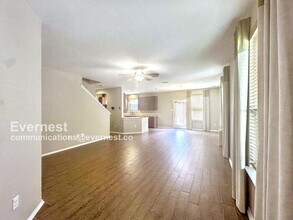 10307 Mission Rock in San Antonio, TX - Building Photo - Building Photo