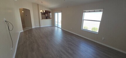 2577 Lindewood St in the Villages, FL - Building Photo - Building Photo