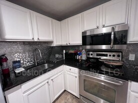 50 Seymour St in Boston, MA - Building Photo