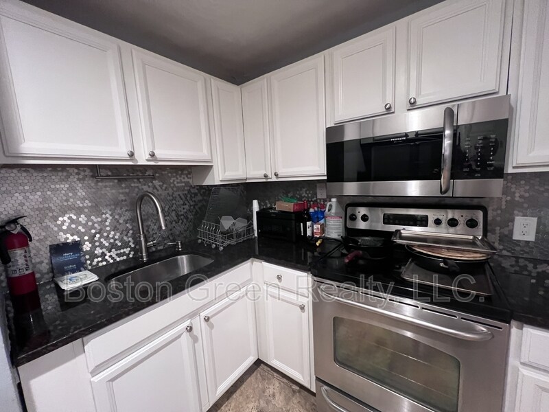 50 Seymour St in Boston, MA - Foto de edificio