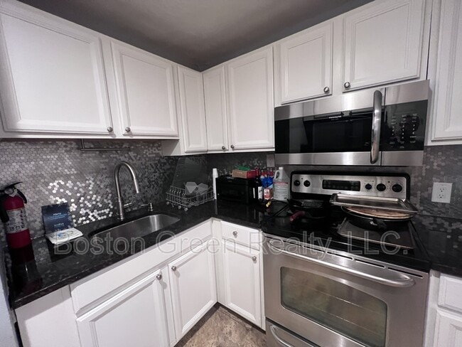 property at 50 Seymour St