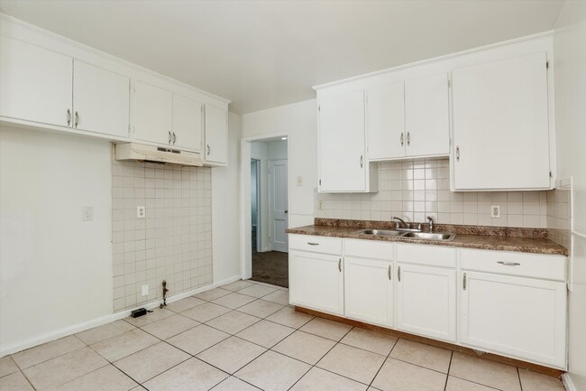 19329 Stahelin Ave in Detroit, MI - Building Photo - Building Photo