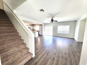 716 Jacobs Ladder Pl in Las Vegas, NV - Building Photo - Building Photo