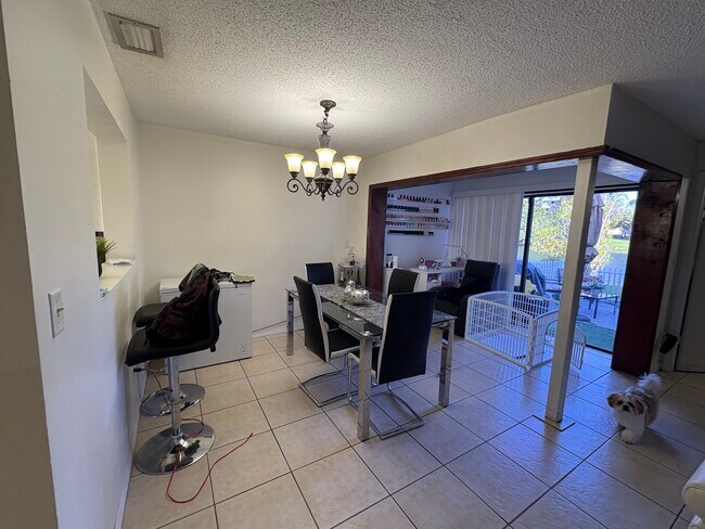 1481 SW 124th Ct in Miami, FL - Building Photo - Building Photo