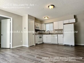 2460 E Willamette Ave in Colorado Springs, CO - Building Photo - Building Photo