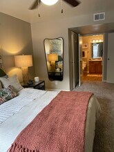 4801 S Wadsworth Blvd, Unit 7202 in Littleton, CO - Foto de edificio - Building Photo