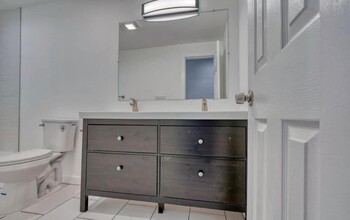 108 W 26th St, Unit 108 West in Baltimore, MD - Building Photo - Building Photo