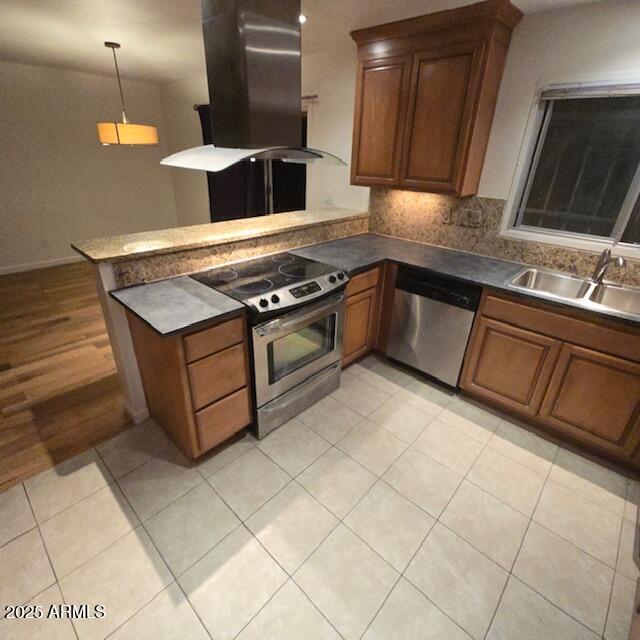 6941 E Osborn Rd in Scottsdale, AZ - Foto de edificio - Building Photo
