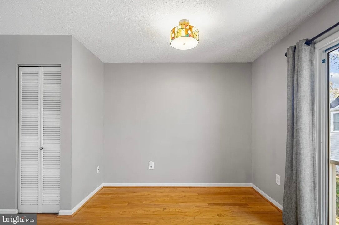 4770 Dorsey Hall Dr in Ellicott City, MD - Building Photo