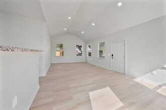 4415 Castor St in Houston, TX - Building Photo - Building Photo