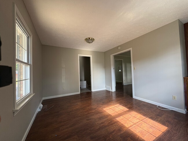2950 Plano Rd in Bowling Green, KY - Building Photo - Building Photo