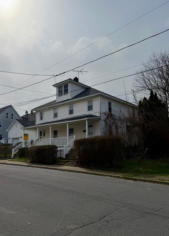 1709-1711 McDonough Ave in Scranton, PA - Building Photo - Building Photo