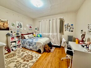 89 Hillsdale Rd, Unit U1 in Medford, MA - Building Photo - Building Photo