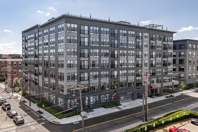 The Mason at City Crossing