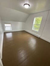 341 Pecor St in Oconto, WI - Building Photo - Building Photo