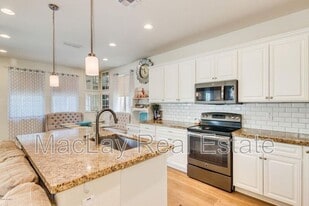 1214 Brookwood Ct in Phoenix, AZ - Building Photo