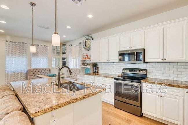 1214 Brookwood Ct