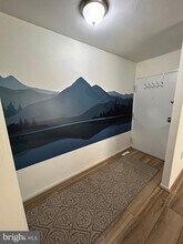 884 Quince Orchard Blvd in Gaithersburg, MD - Building Photo - Building Photo