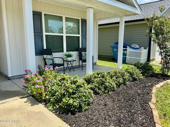 149 Merrion Rd in Southport, FL - Building Photo - Building Photo