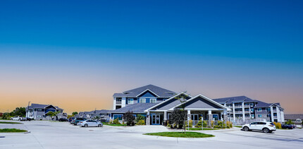 Park 88 Apartments and Townhomes in West Des Moines, IA - Building Photo - Building Photo