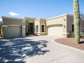1714 S Colonial Dr in Gilbert, AZ - Building Photo