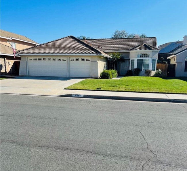 property at 28095 Aspenwood Way