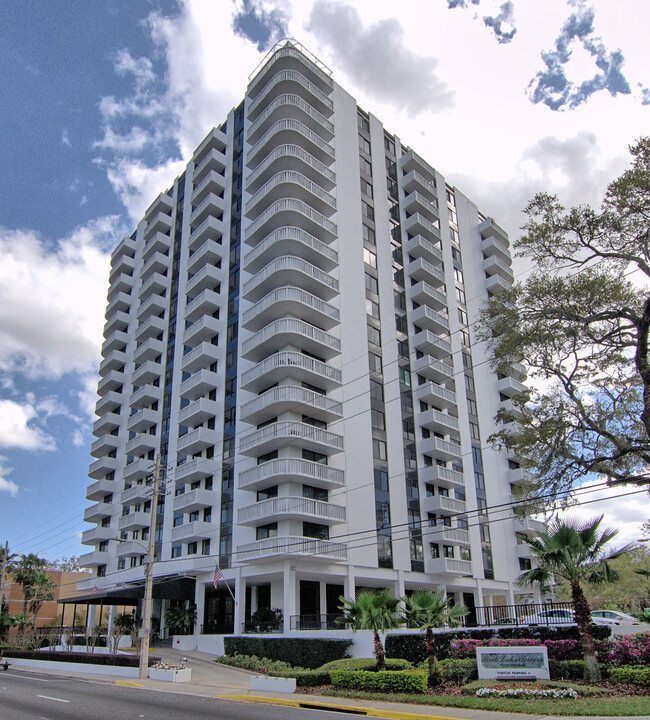 400 E Colonial Dr, Unit 1407 in Orlando, FL - Building Photo