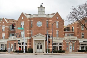 1621 Glenview Rd in Glenview, IL - Building Photo