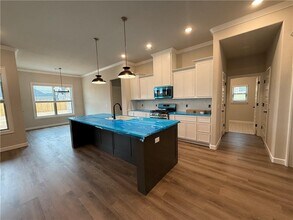 1900 Farmer St in Pea Ridge, AR - Building Photo - Building Photo