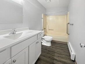 2422 36th St SW in Wyoming, MI - Building Photo - Building Photo