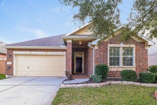 2548 Blue Heron Cir in Seabrook, TX - Building Photo