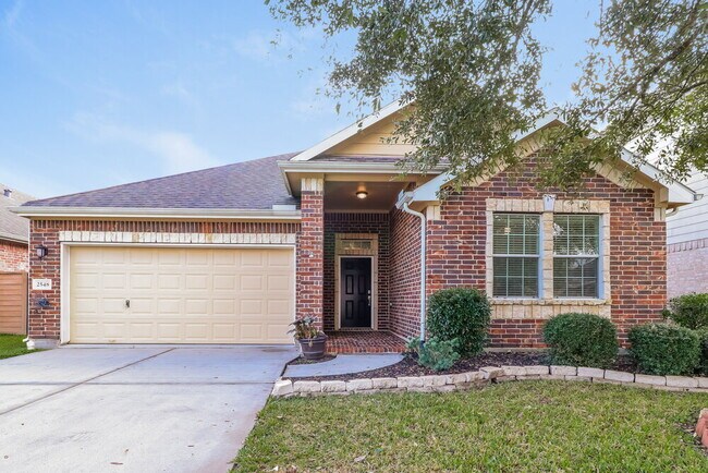 property at 2548 Blue Heron Cir