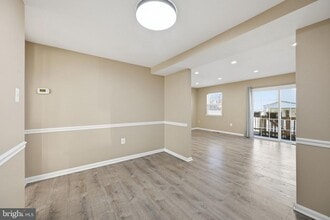 14602 King Lear Ct in Silver Spring, MD - Building Photo - Building Photo