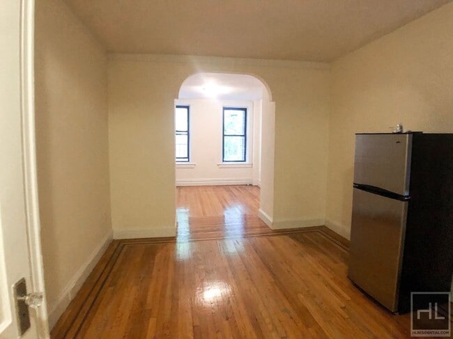 EAST 58 STREET in New York, NY - Building Photo - Building Photo