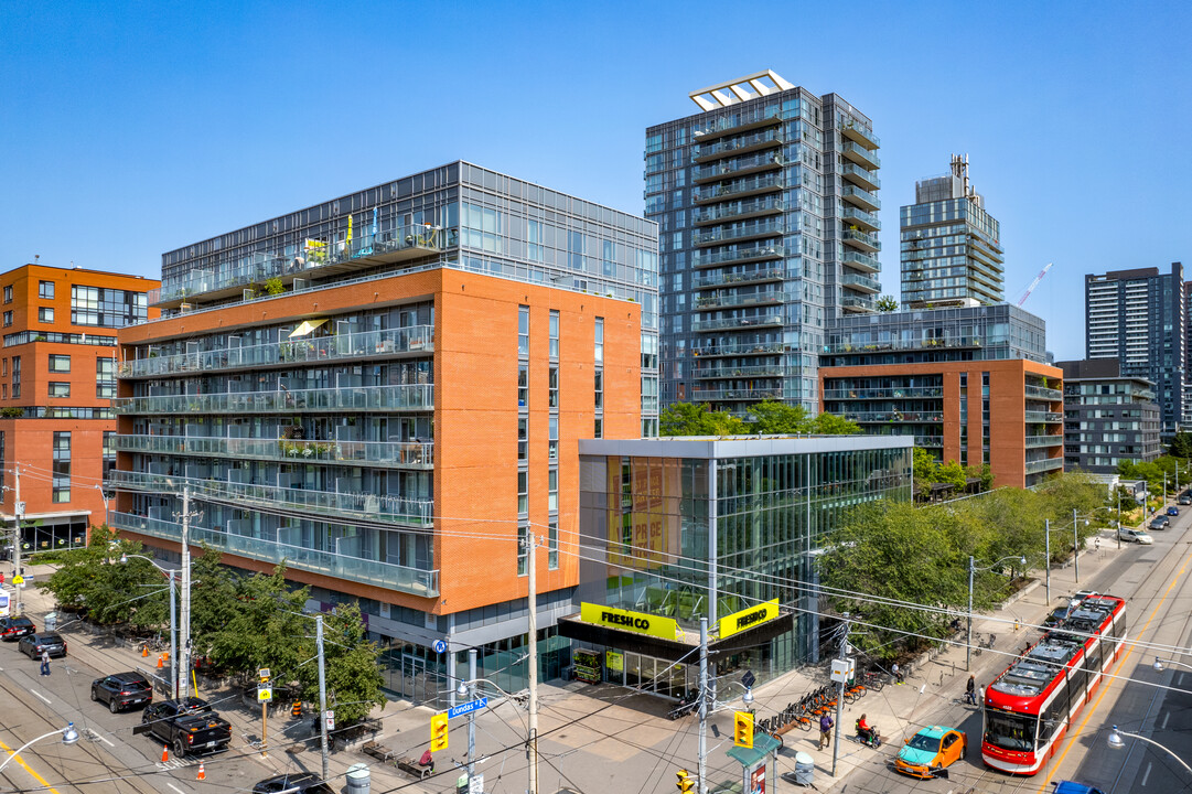 OneCole Condominiums in Toronto, ON - Building Photo