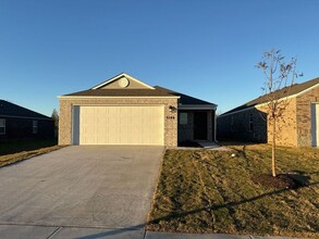 3106 Vail Ave in Springdale, AR - Foto de edificio - Building Photo