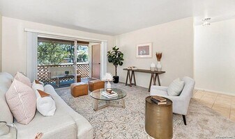 5999 Rancho Mission Rd in San Diego, CA - Building Photo
