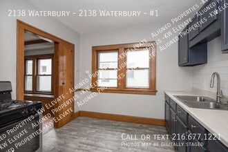 2138 Waterbury Rd in Lakewood, OH - Building Photo - Building Photo